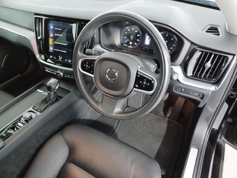 2019 (68) VOLVO V60 2.0 D4 [190] Momentum Pro 5dr Auto 3492917