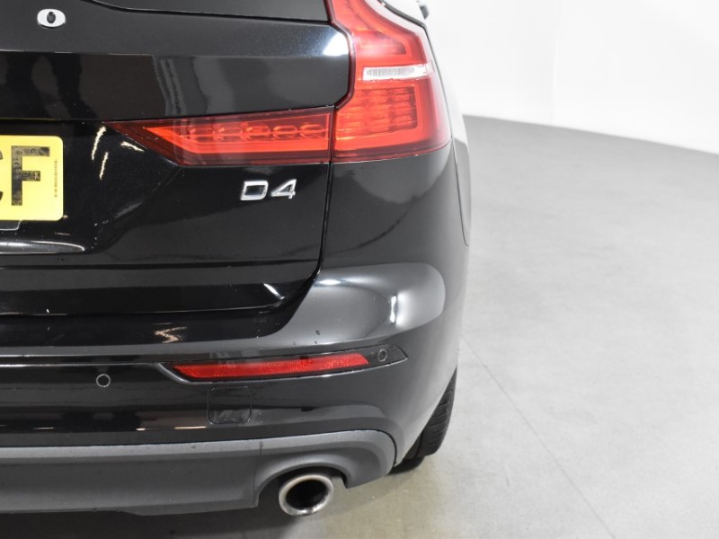 2019 (68) VOLVO V60 2.0 D4 [190] Momentum Pro 5dr Auto 3492956