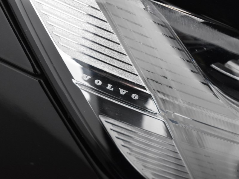 2019 (68) VOLVO V60 2.0 D4 [190] Momentum Pro 5dr Auto 3492958