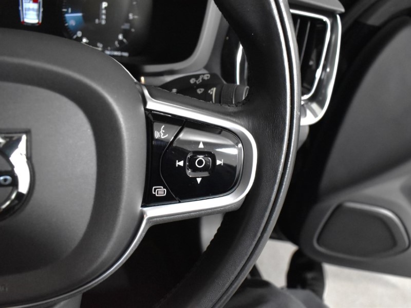 2019 (68) VOLVO V60 2.0 D4 [190] Momentum Pro 5dr Auto 3492952