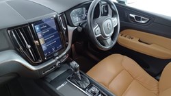 2017 (67) VOLVO XC60 2.0 D4 Momentum 5dr AWD Geartronic 3494579