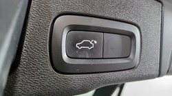 2017 (67) VOLVO XC60 2.0 D4 Momentum 5dr AWD Geartronic 3494576