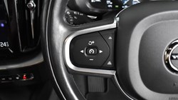 2017 (67) VOLVO XC60 2.0 D4 Momentum 5dr AWD Geartronic 3494625