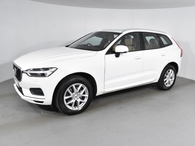 2017 (67) VOLVO XC60 2.0 D4 Momentum 5dr AWD Geartronic 3494236