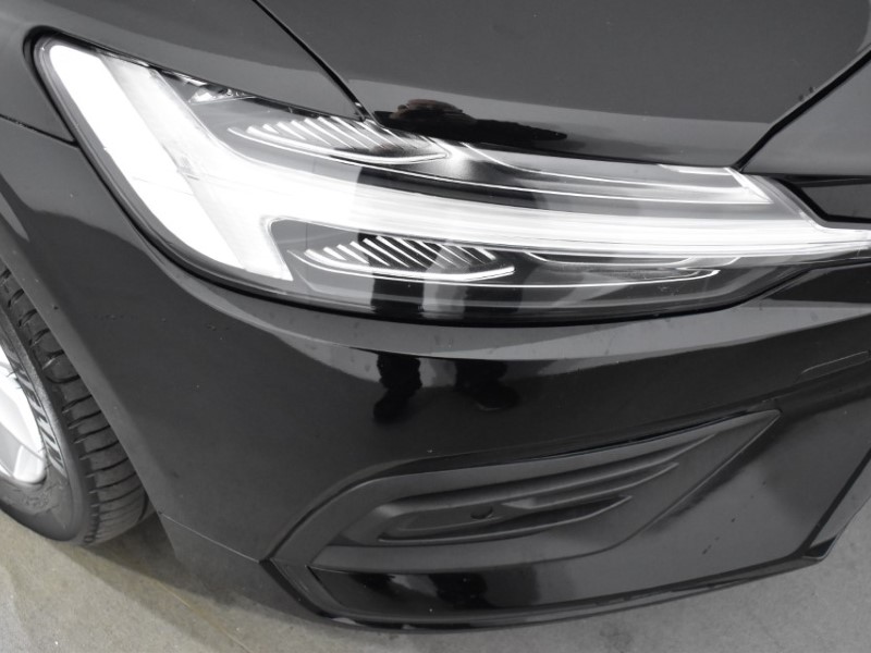 2018 (68) VOLVO V60 2.0 D3 Momentum 5dr 3501269