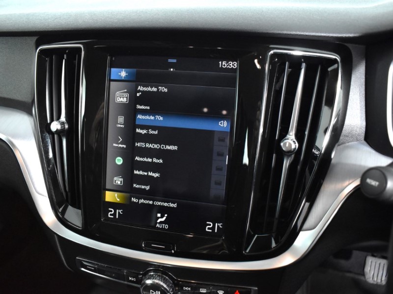 2018 (68) VOLVO V60 2.0 D3 Momentum 5dr 3501254