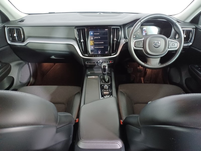 2018 (68) VOLVO V60 2.0 D3 Momentum 5dr 3501241
