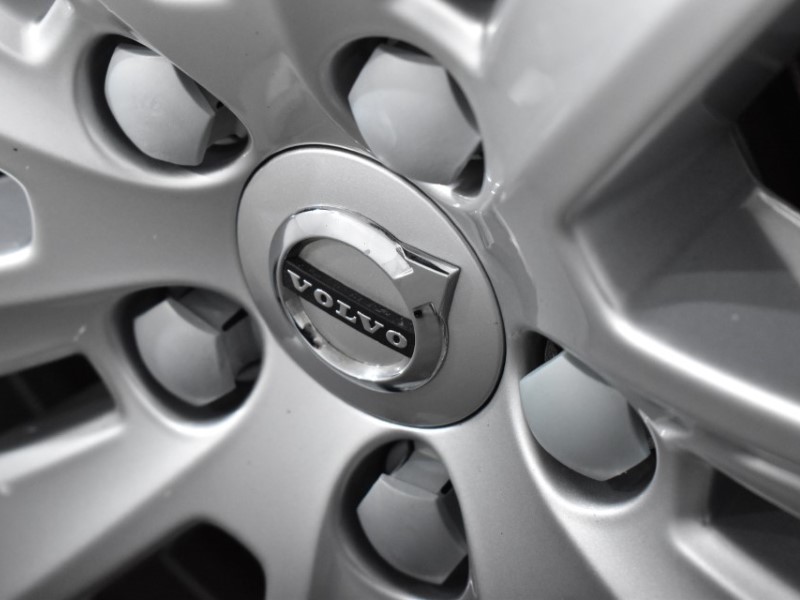 2018 (68) VOLVO V60 2.0 D3 Momentum 5dr 3501267