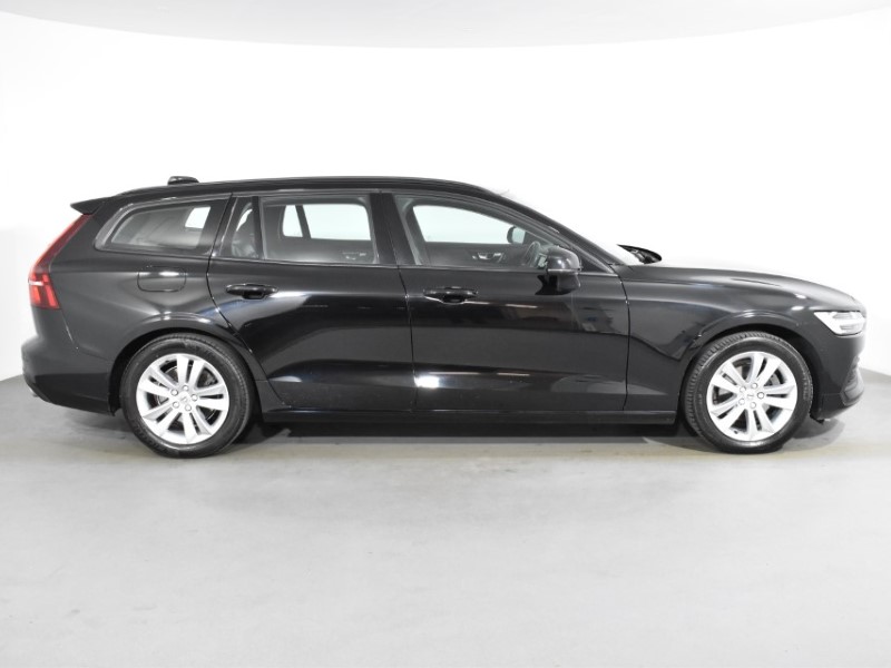 2018 (68) VOLVO V60 2.0 D3 Momentum 5dr 3501231