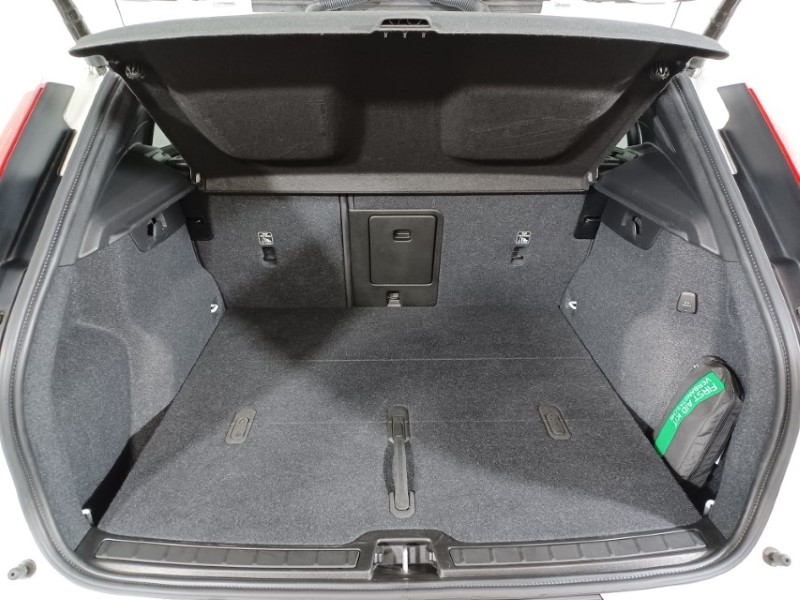 2023 (73) VOLVO XC40 2.0 B4P Ultimate Dark 5dr Auto 3503904