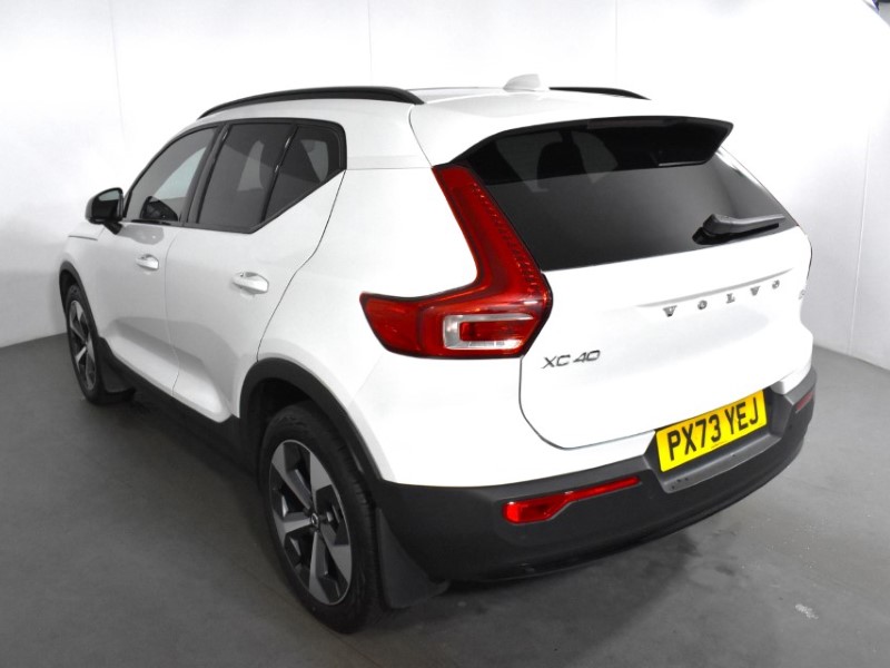 2023 (73) VOLVO XC40 2.0 B4P Ultimate Dark 5dr Auto 3503891