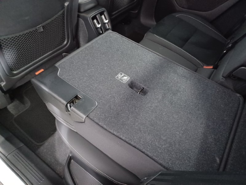 2023 (73) VOLVO XC40 2.0 B4P Ultimate Dark 5dr Auto 3503914