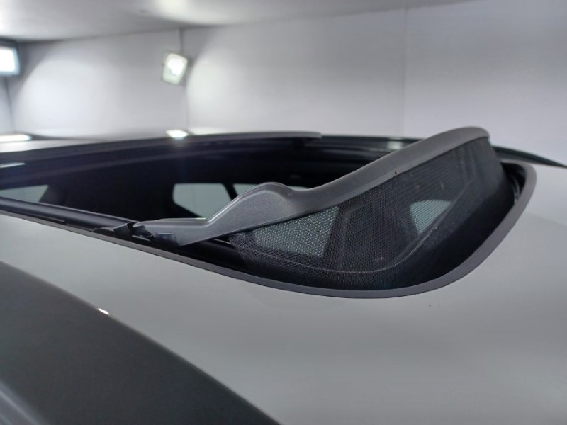 2023 (73) VOLVO XC40 2.0 B4P Ultimate Dark 5dr Auto 3503899