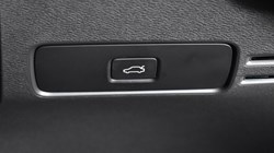 2023 (73) VOLVO XC40 2.0 B4P Ultimate Dark 5dr Auto 3503925