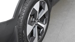 2023 (73) VOLVO XC40 2.0 B4P Ultimate Dark 5dr Auto 3503935