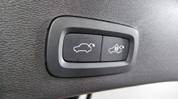 2023 (73) VOLVO XC40 2.0 B4P Ultimate Dark 5dr Auto 3503906