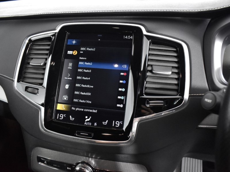 2018 (18) VOLVO XC90 2.0 D5 PowerPulse R DESIGN Pro 5dr AWD Geartronic 3509285