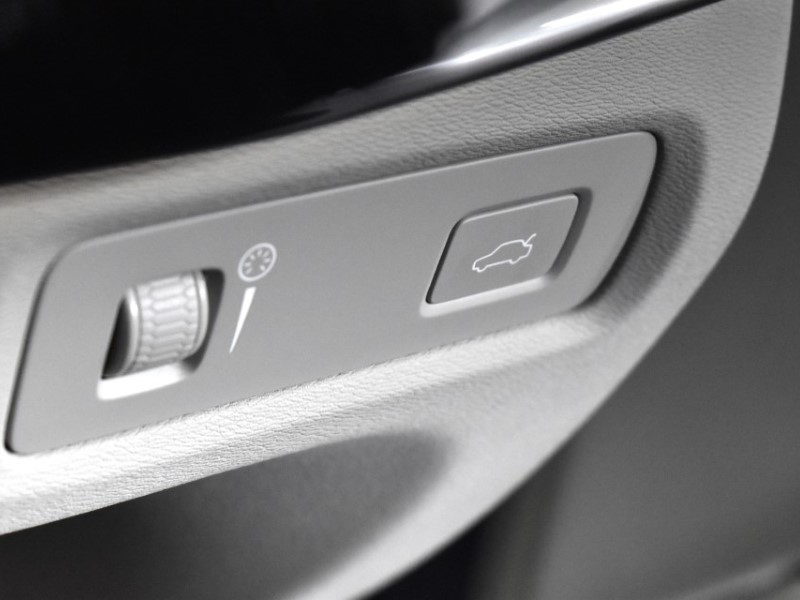 2019 (69) VOLVO V90 2.0 D4 Cross Country Pro 5dr AWD Geartronic 3507275