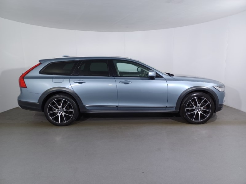 2019 (69) VOLVO V90 2.0 D4 Cross Country Pro 5dr AWD Geartronic 3507233