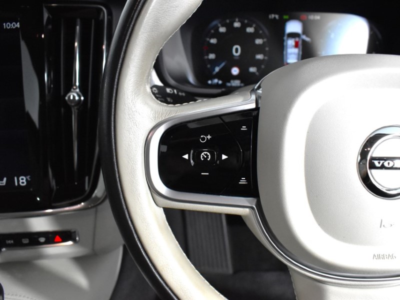 2019 (69) VOLVO V90 2.0 D4 Cross Country Pro 5dr AWD Geartronic 3507276