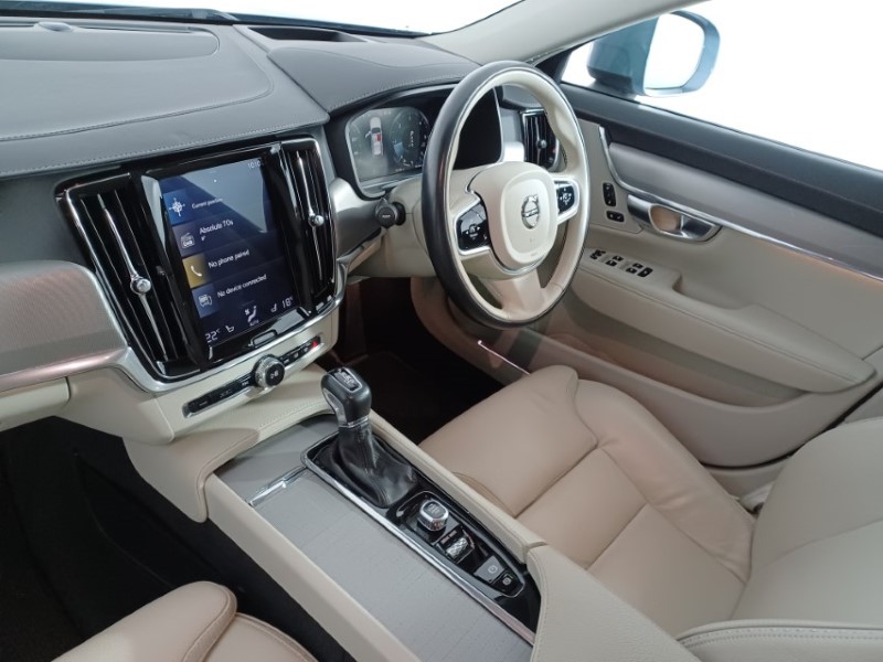 2019 (69) VOLVO V90 2.0 D4 Cross Country Pro 5dr AWD Geartronic 3507257