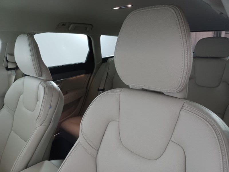 2019 (69) VOLVO V90 2.0 D4 Cross Country Pro 5dr AWD Geartronic 3507258