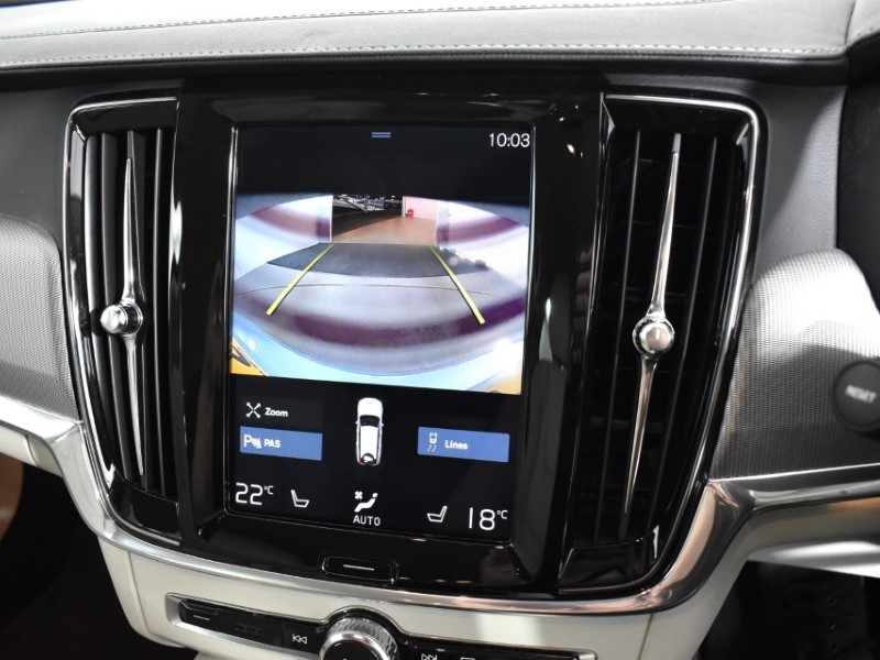 2019 (69) VOLVO V90 2.0 D4 Cross Country Pro 5dr AWD Geartronic 3507271