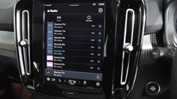 2024 (73) VOLVO XC40 2.0 B4P Ultimate Dark 5dr Auto 3541928