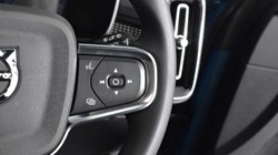 2024 (73) VOLVO XC40 2.0 B4P Ultimate Dark 5dr Auto 3541967