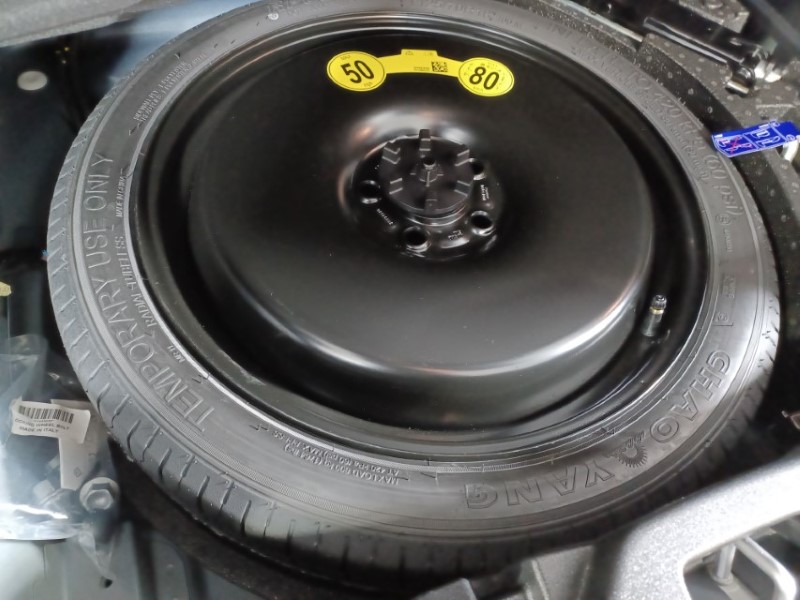 2024 (73) VOLVO XC40 2.0 B4P Ultimate Dark 5dr Auto 3541861