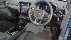 2024 (73) VOLVO XC40 2.0 B4P Ultimate Dark 5dr Auto 3541851