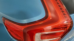 2024 (73) VOLVO XC40 2.0 B4P Ultimate Dark 5dr Auto 3541873