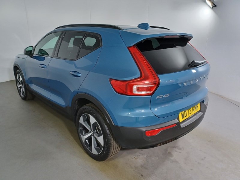 2024 (73) VOLVO XC40 2.0 B4P Ultimate Dark 5dr Auto 3541842