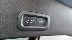 2024 (73) VOLVO XC40 2.0 B4P Ultimate Dark 5dr Auto 3541862