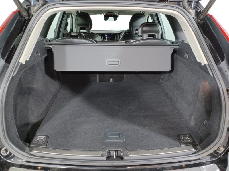 2017 (67) VOLVO XC60 2.0 D4 Inscription 5dr AWD Geartronic 3515722