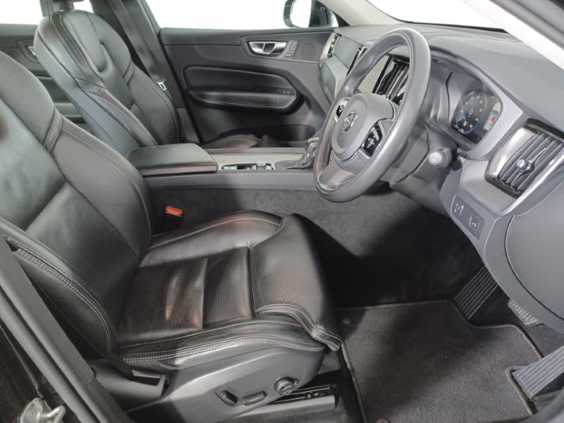 2017 (67) VOLVO XC60 2.0 D4 Inscription 5dr AWD Geartronic 3515715