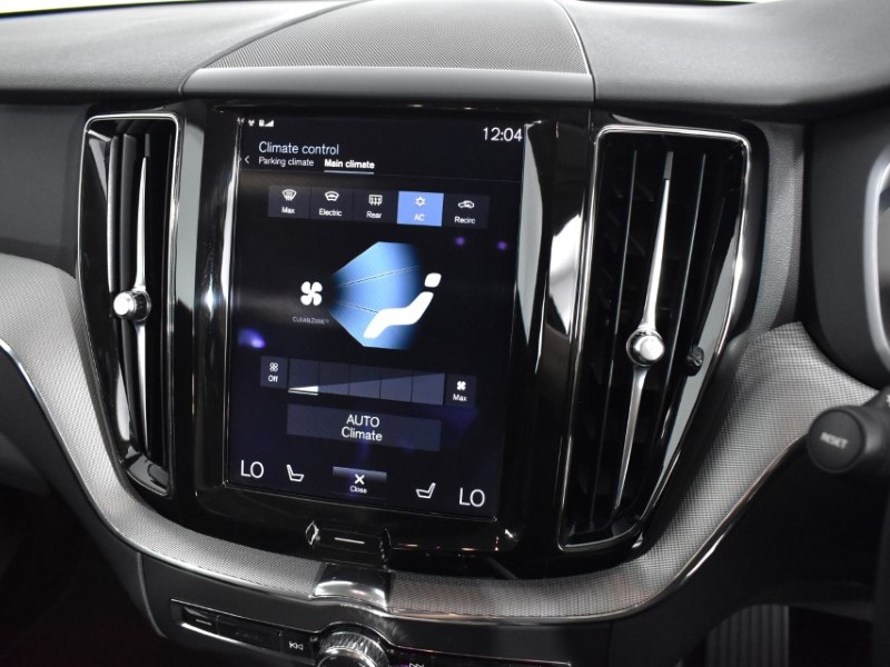 2017 (67) VOLVO XC60 2.0 D4 Inscription 5dr AWD Geartronic 3515740