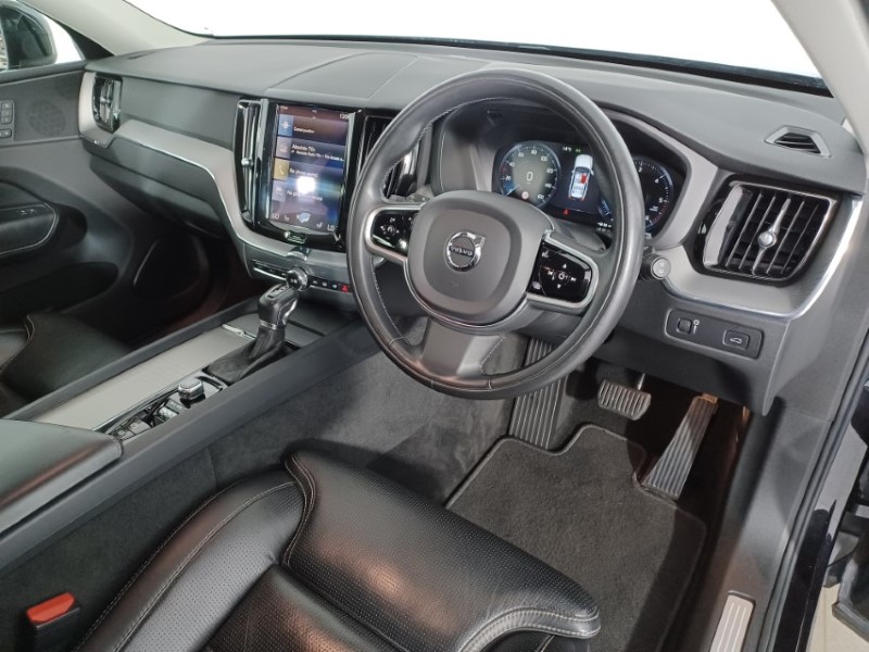 2017 (67) VOLVO XC60 2.0 D4 Inscription 5dr AWD Geartronic 3515716