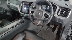 2017 (67) VOLVO XC60 2.0 D4 Inscription 5dr AWD Geartronic 3515716