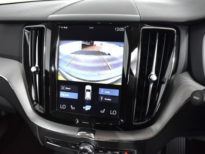 2017 (67) VOLVO XC60 2.0 D4 Inscription 5dr AWD Geartronic 3515742