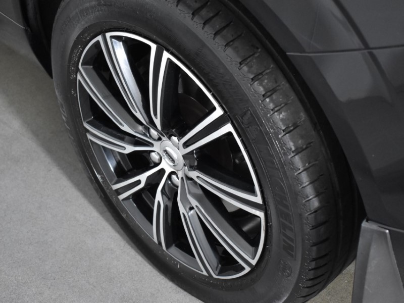 2017 (67) VOLVO XC60 2.0 D4 Inscription 5dr AWD Geartronic 3515755