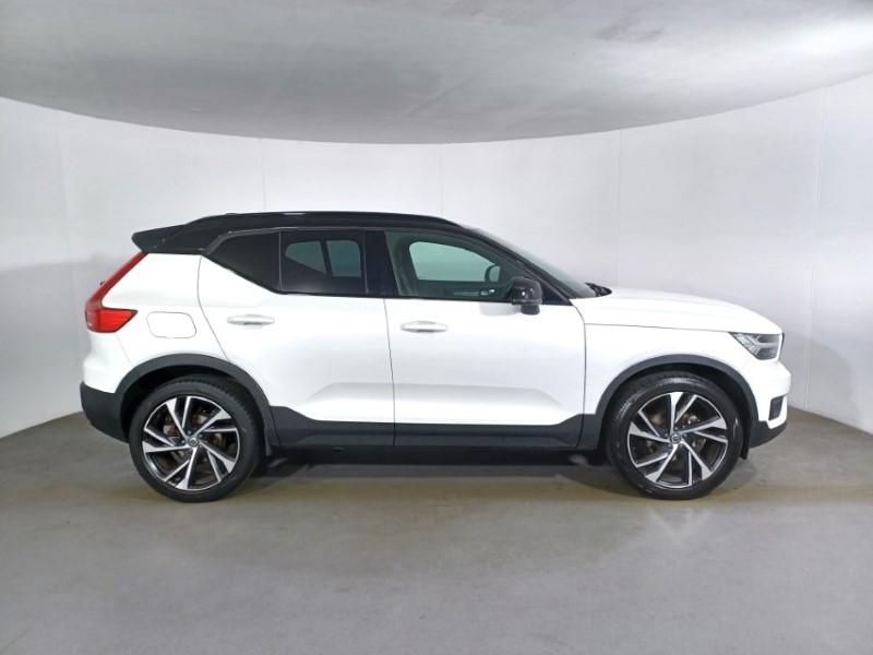 2021 (21) VOLVO XC40 1.5 T3 [163] R DESIGN Pro 5dr 3527968