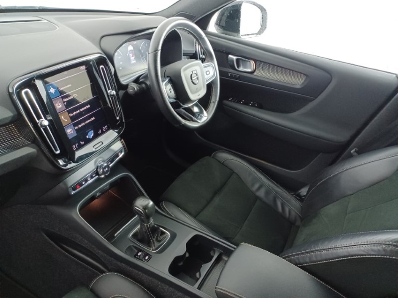 2021 (21) VOLVO XC40 1.5 T3 [163] R DESIGN Pro 5dr 3527984