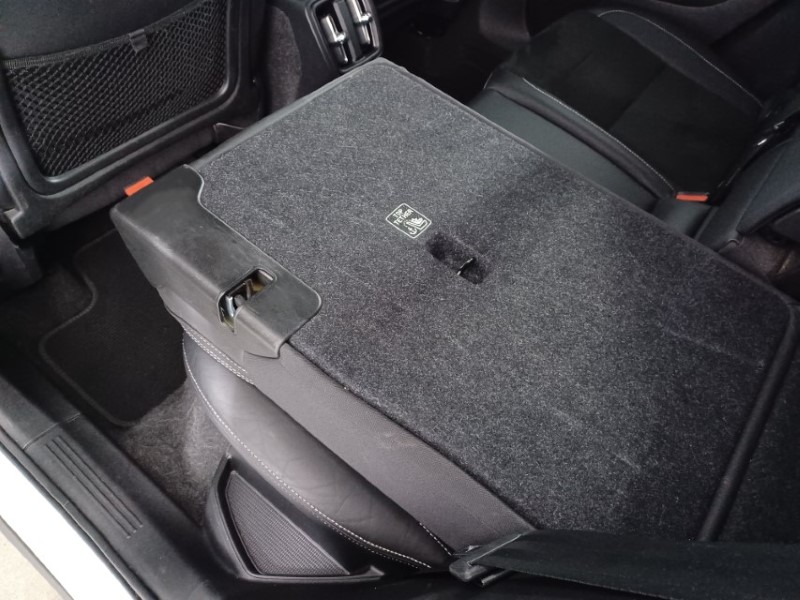 2021 (21) VOLVO XC40 1.5 T3 [163] R DESIGN Pro 5dr 3527988