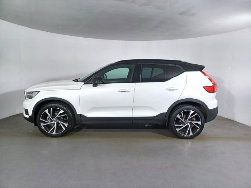 2021 (21) VOLVO XC40 1.5 T3 [163] R DESIGN Pro 5dr 3527972