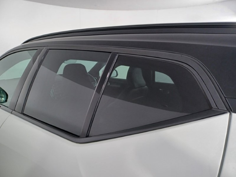 2021 (21) VOLVO XC40 1.5 T3 [163] R DESIGN Pro 5dr 3527989