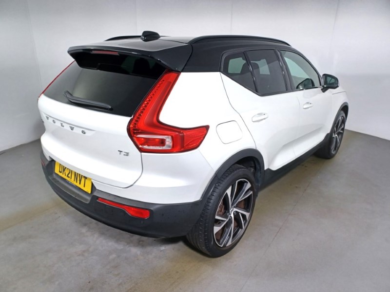 2021 (21) VOLVO XC40 1.5 T3 [163] R DESIGN Pro 5dr 3527967