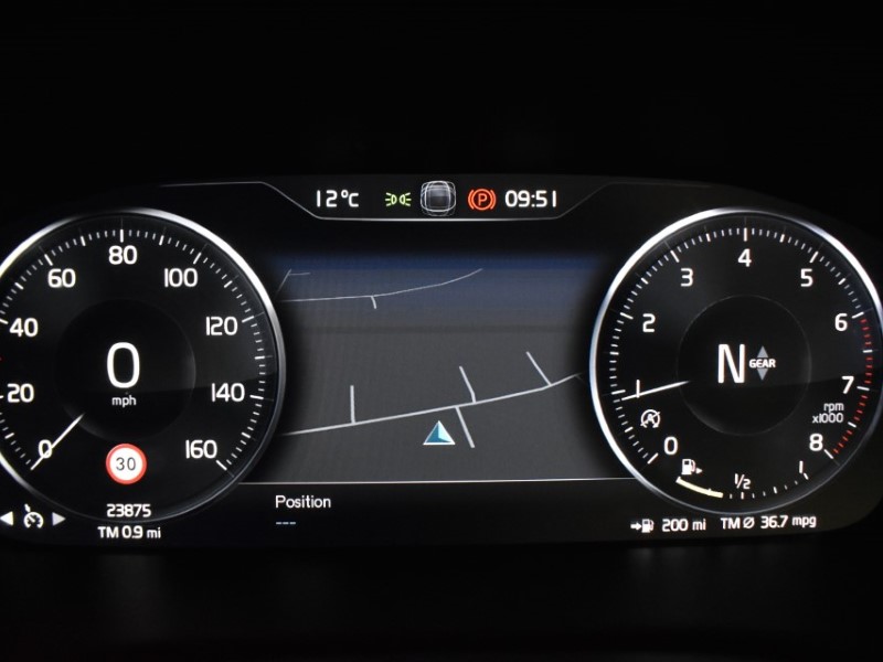 2021 (21) VOLVO XC40 1.5 T3 [163] R DESIGN Pro 5dr 3527992