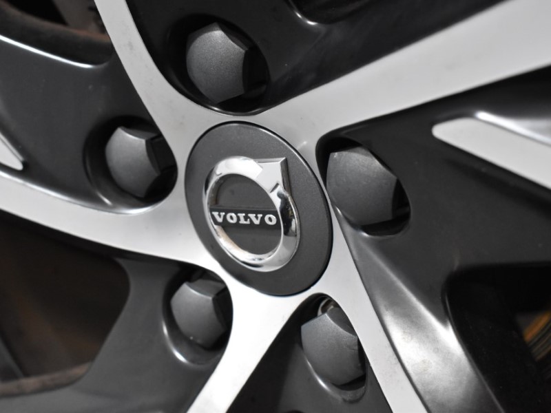 2021 (21) VOLVO XC40 1.5 T3 [163] R DESIGN Pro 5dr 3528014