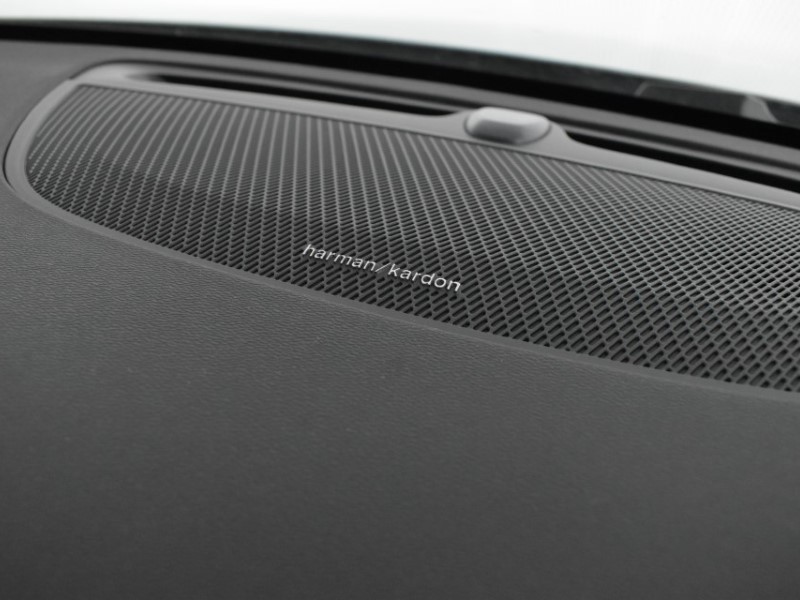 2024 (74) VOLVO V60 2.0 T8 [455] PHEV Ultra Dark 5dr AWD Auto 3846535